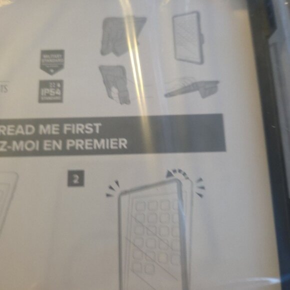 NEW Targus SafePort Rugged Case for iPad 9th, 8th and 7th gen. 10.2-inch (Black) - Picture 3 of 6